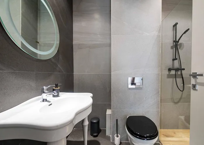 Luxury 3br Penthouse With Artistic Deco & Terrace Apartman *