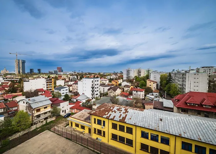Apartman Luxury 3br Penthouse With Artistic Deco & Terrace *