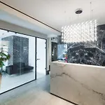 Luxury 3br Penthouse With Artistic Deco & Terrace Bukareszt