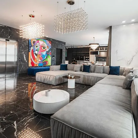 Apartment High-end Residences - Luxury & Penthouse