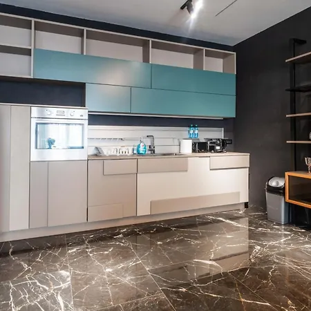 High-end Residences - Luxury & Penthouse Apartment