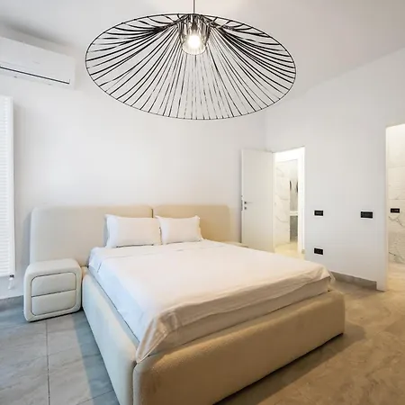 High-end Residences - Luxury & Penthouse