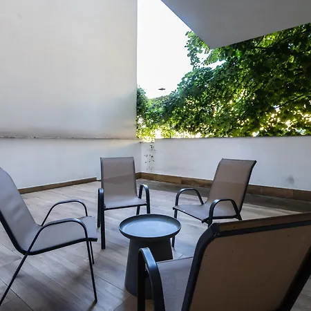 High-end Residences - Luxury & Penthouse