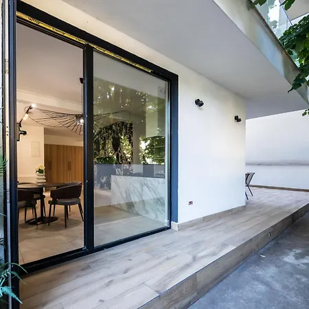High-end Residences - Luxury & Penthouse *