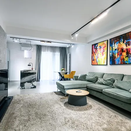 Apartment High-end Residences - Luxury & Penthouse