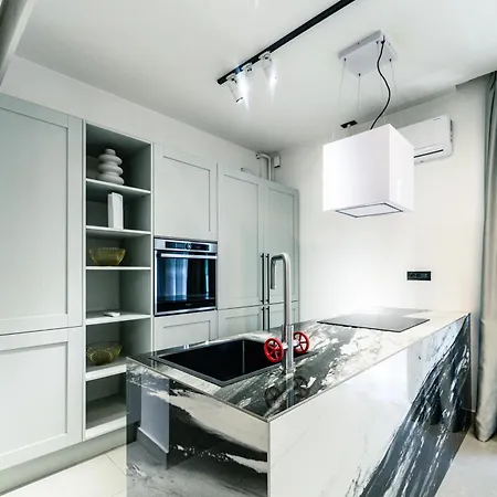 Apartment High-end Residences - Luxury & Penthouse *