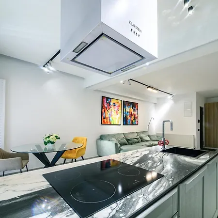 High-end Residences - Luxury & Penthouse Apartment