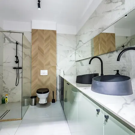 High-end Residences - Luxury & Penthouse Apartment