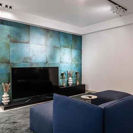 High-end Residences - Luxury & Penthouse *