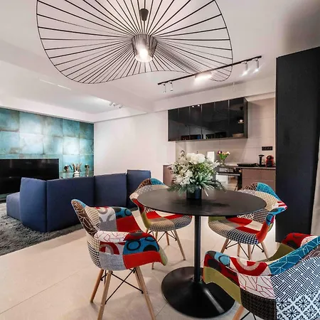High-end Residences - Luxury & Penthouse Apartment