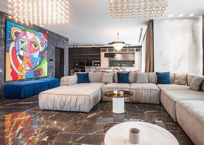 Luxury 3br Penthouse With Artistic Deco & Terrace Apartmán *