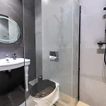 Luxury 3br Penthouse With Artistic Deco & Terrace Appartement *
